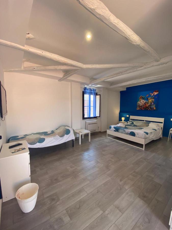 ソヴェラート・マリーナ La Conchiglia 2.0 Bed & Breakfast エクステリア 写真